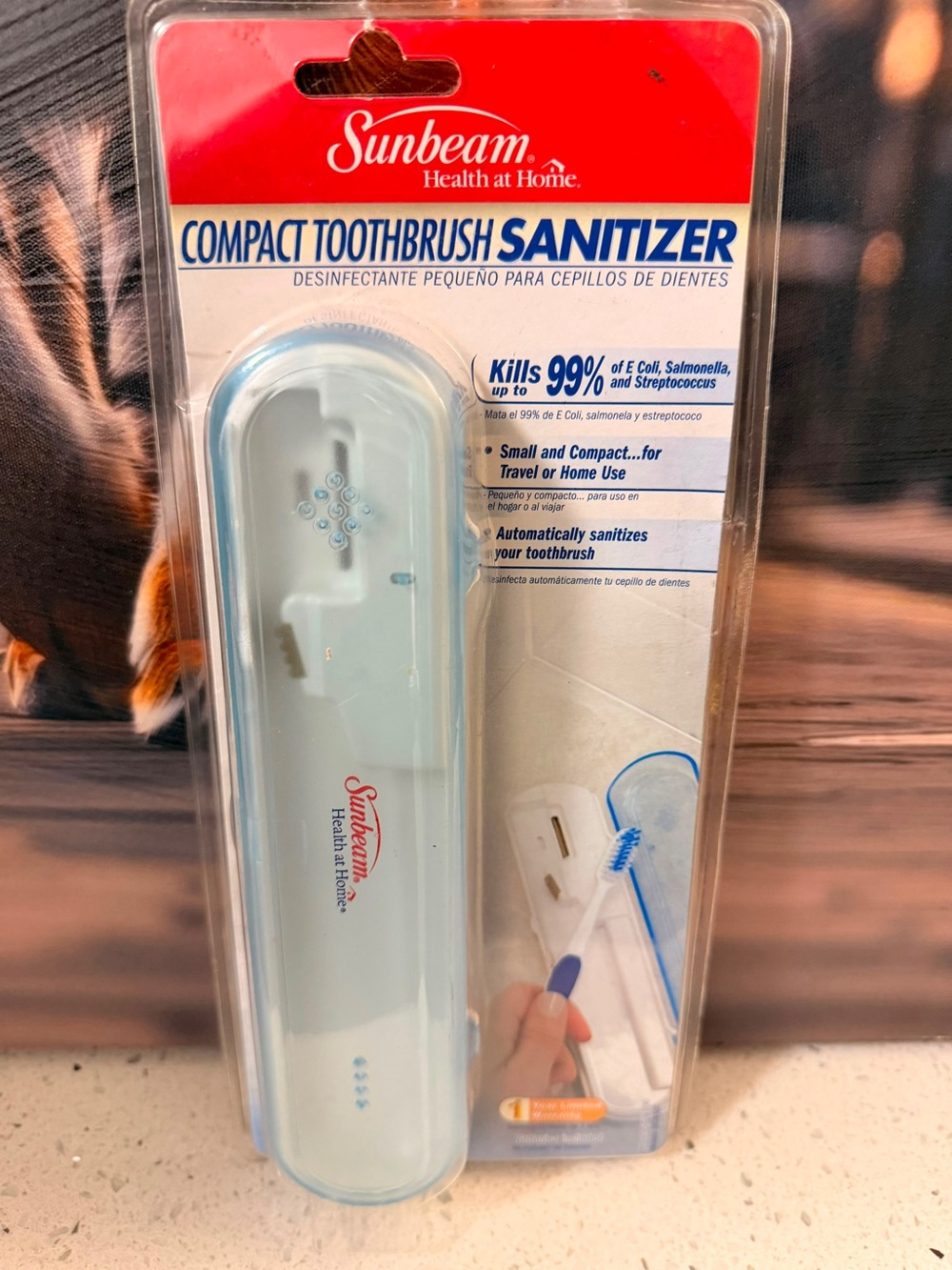 Sunbeam Red and Light Blue Compact Toothbrush Sanitizer Pack